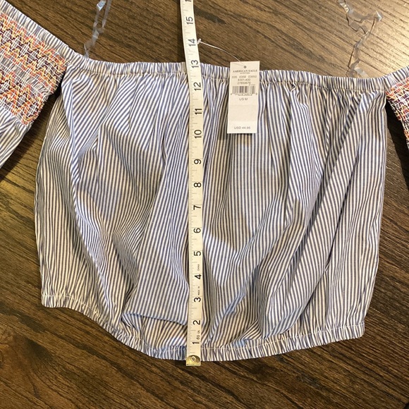 American Eagle Off The Shoulder Top striped Blue White Medium M NWT NEW - Picture 5 of 9